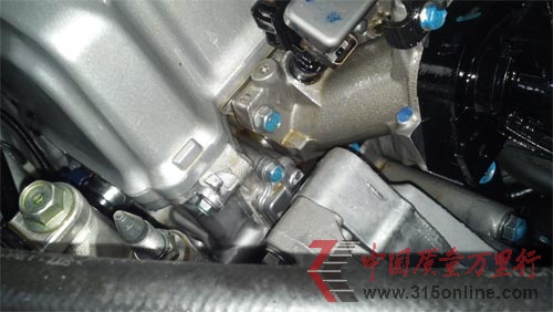 本田CR-V2012款開了三天發動機漏機油