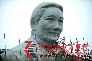 宋慶齡雕像背后建160畝商品房原以公益項(xiàng)目報批