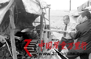 利用“地溝油”制假,一發現即嚴處。(資料圖片,圖文無關) 利用“地溝油”制假,一發現即嚴處。(資料圖片,圖文無關)