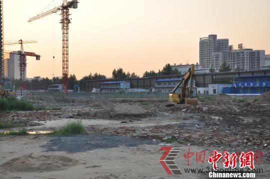 施工現(xiàn)場 齊永 攝 施工現(xiàn)場 齊永 攝